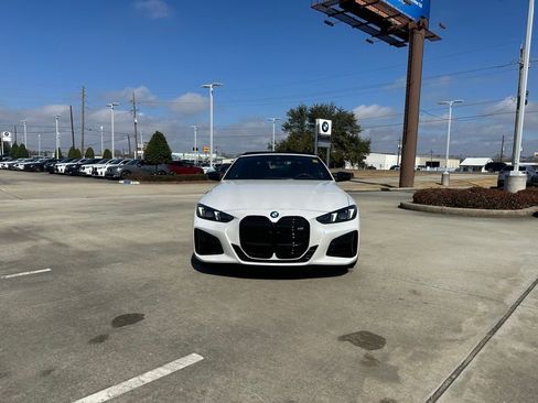 New 2026 BMW M440i Convertible w/ Premium Package image 2