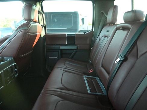 Used 2022 Ford F450 Platinum w/ FX4 Off-Road Package image 11