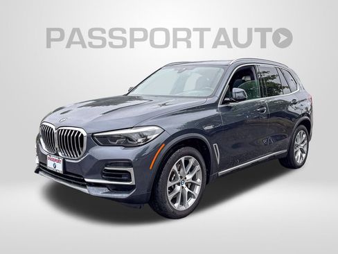 Certified 2022 BMW X5 xDrive40i w/ Premium Package AWD/4WD image 1