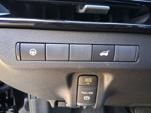 New 2026 Nissan Murano SL image 26