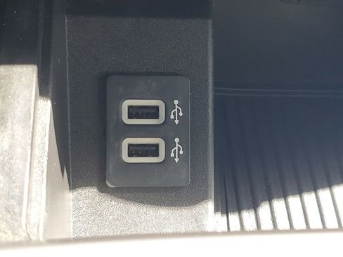 Used 2019 Ford F250 Platinum w/ Platinum Ultimate Package image 33