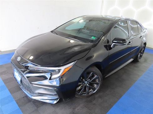Used 2023 Toyota Corolla SE image 4