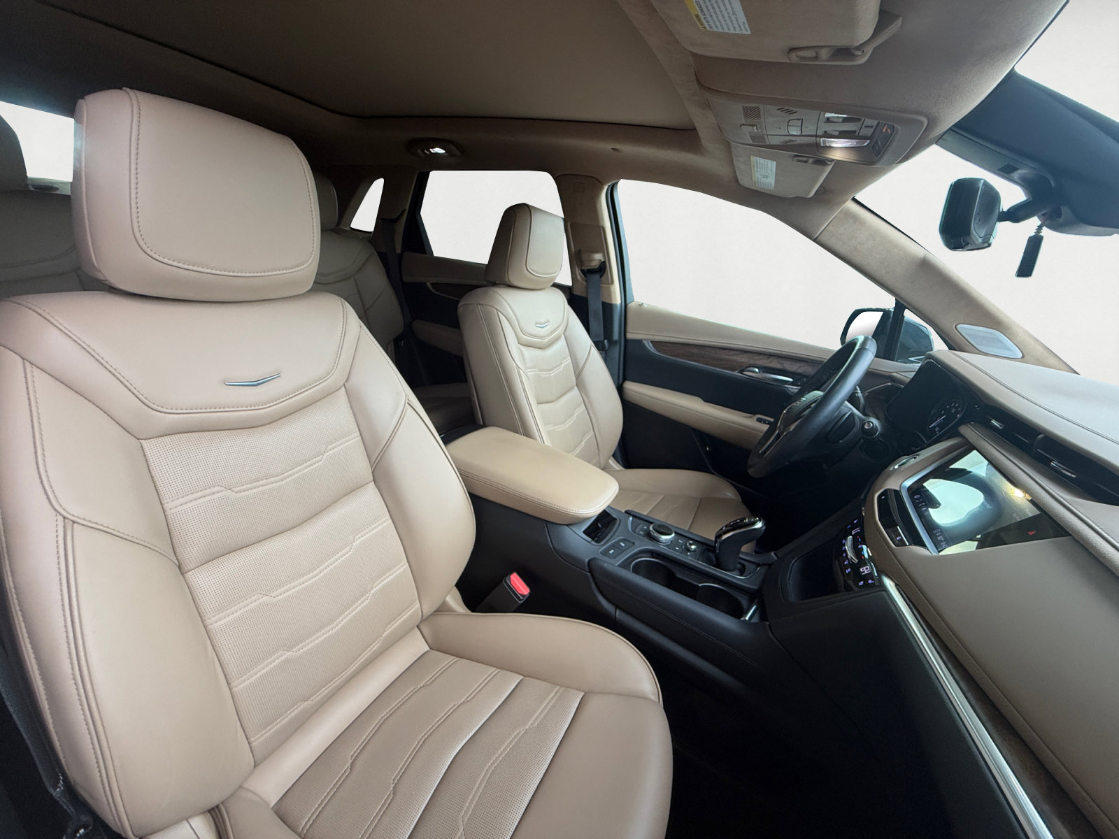 Used 2022 Cadillac XT5 Premium Luxury w/ Platinum Package AWD/4WD image 15