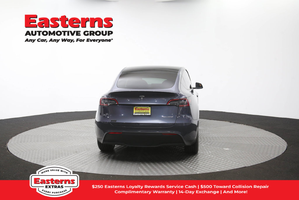 Used 2023 Tesla Model Y Long Range AWD/4WD image 33