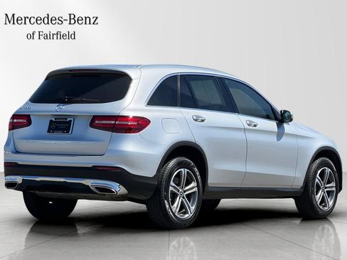 Used 2019 Mercedes-Benz GLC 300 image 2
