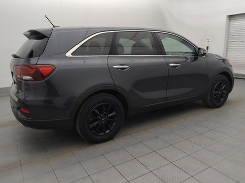 Used 2020 Kia Sorento FWD V6 image 10