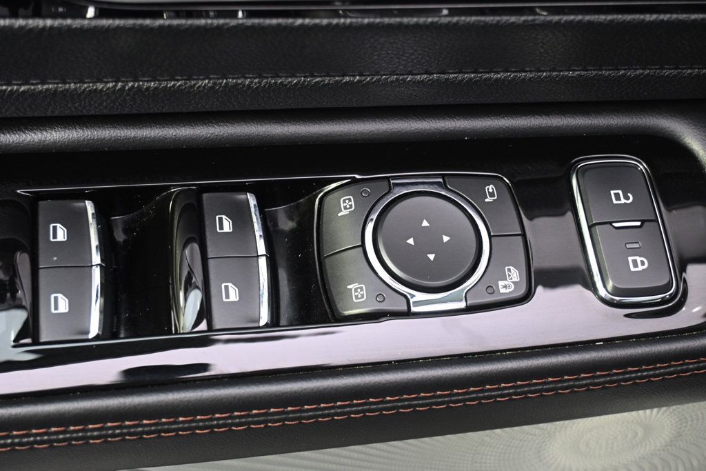 Used 2020 Lincoln Aviator Reserve w/ Equipment Group 202A AWD/4WD image 24