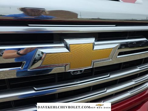 Used 2024 Chevrolet Silverado 2500 High Country w/ High Country Premium Package AWD/4WD image 10