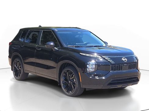 New 2026 Nissan Rogue SL AWD/4WD image 3