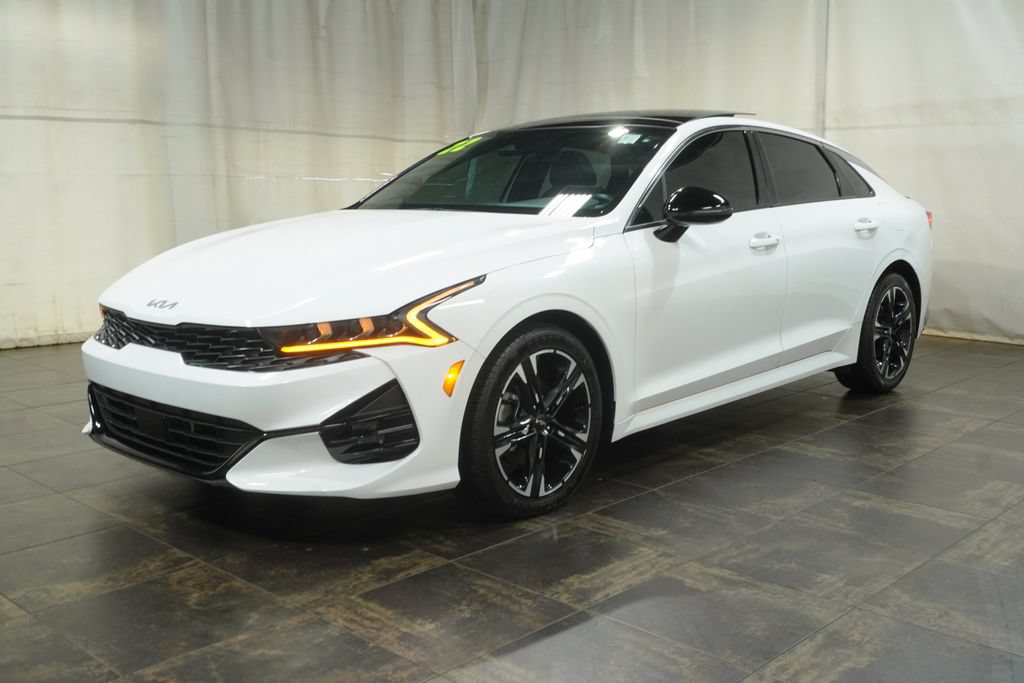 Used 2022 Kia K5 GT-Line w/ GT-Line FWD Premium Package image 2