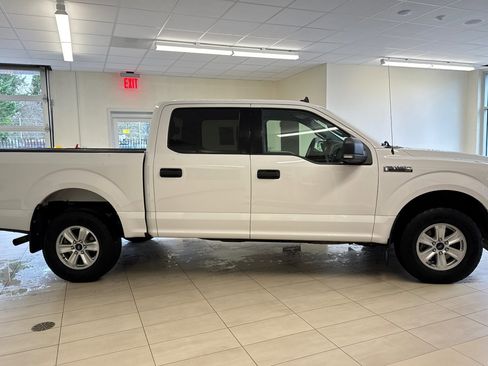 Used 2020 Ford F150 XLT w/ Equipment Group 301A Mid image 3