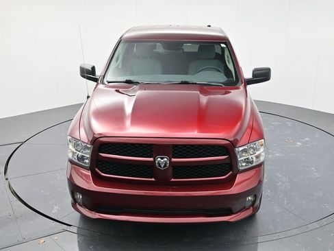 Used 2018 RAM 1500 Express w/ Express Value Package image 40