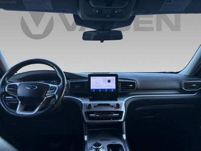 Used 2022 Ford Explorer XLT w/ Equipment Group 202A