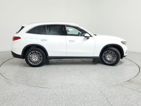 New 2026 Mercedes-Benz GLC 300 image 6