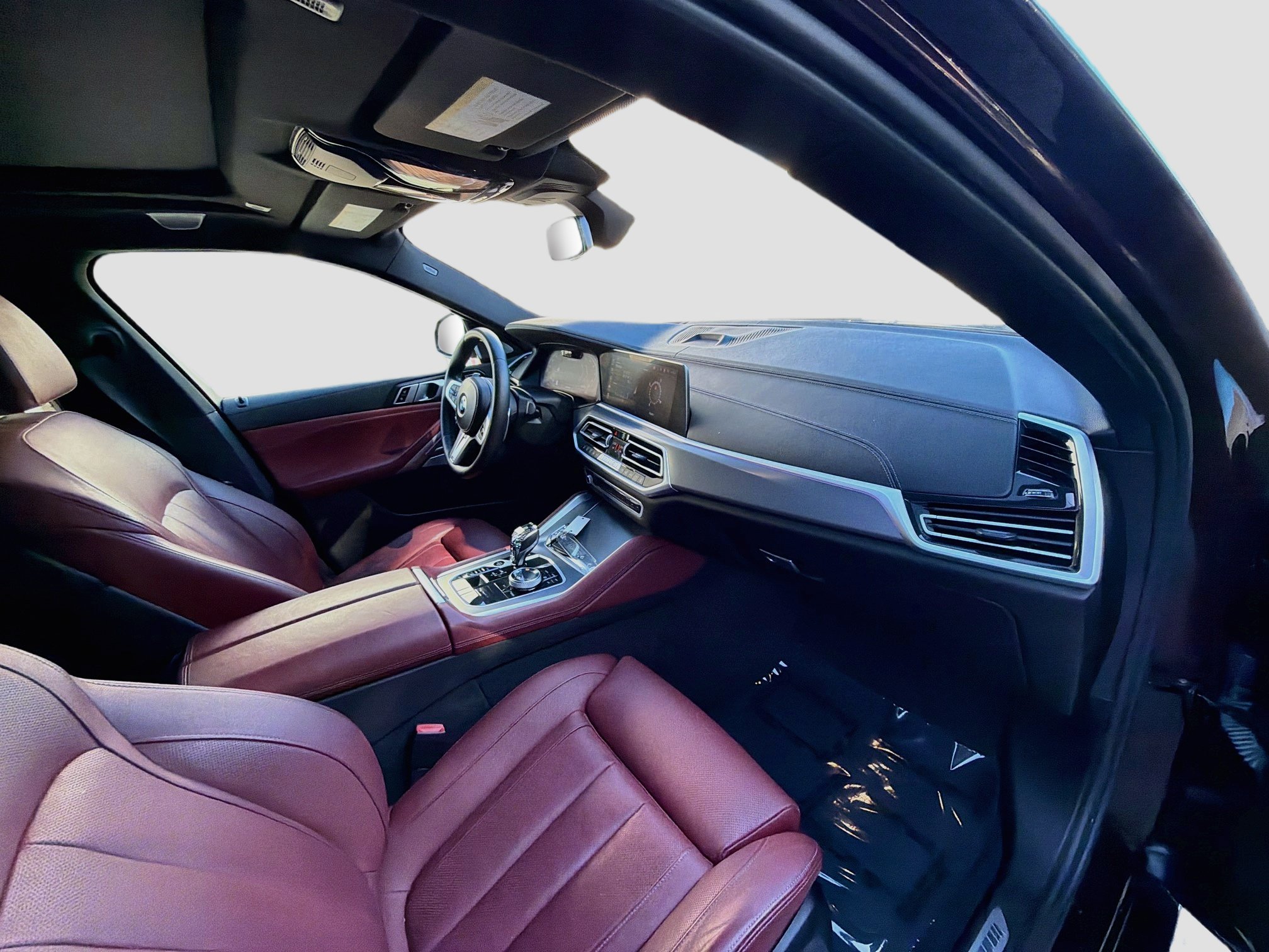 Used 2021 BMW X6 M50i w/ Executive Package AWD/4WD image 33