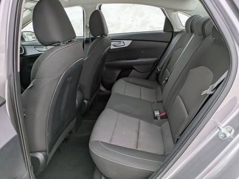 Used 2024 Kia Forte LXS image 17