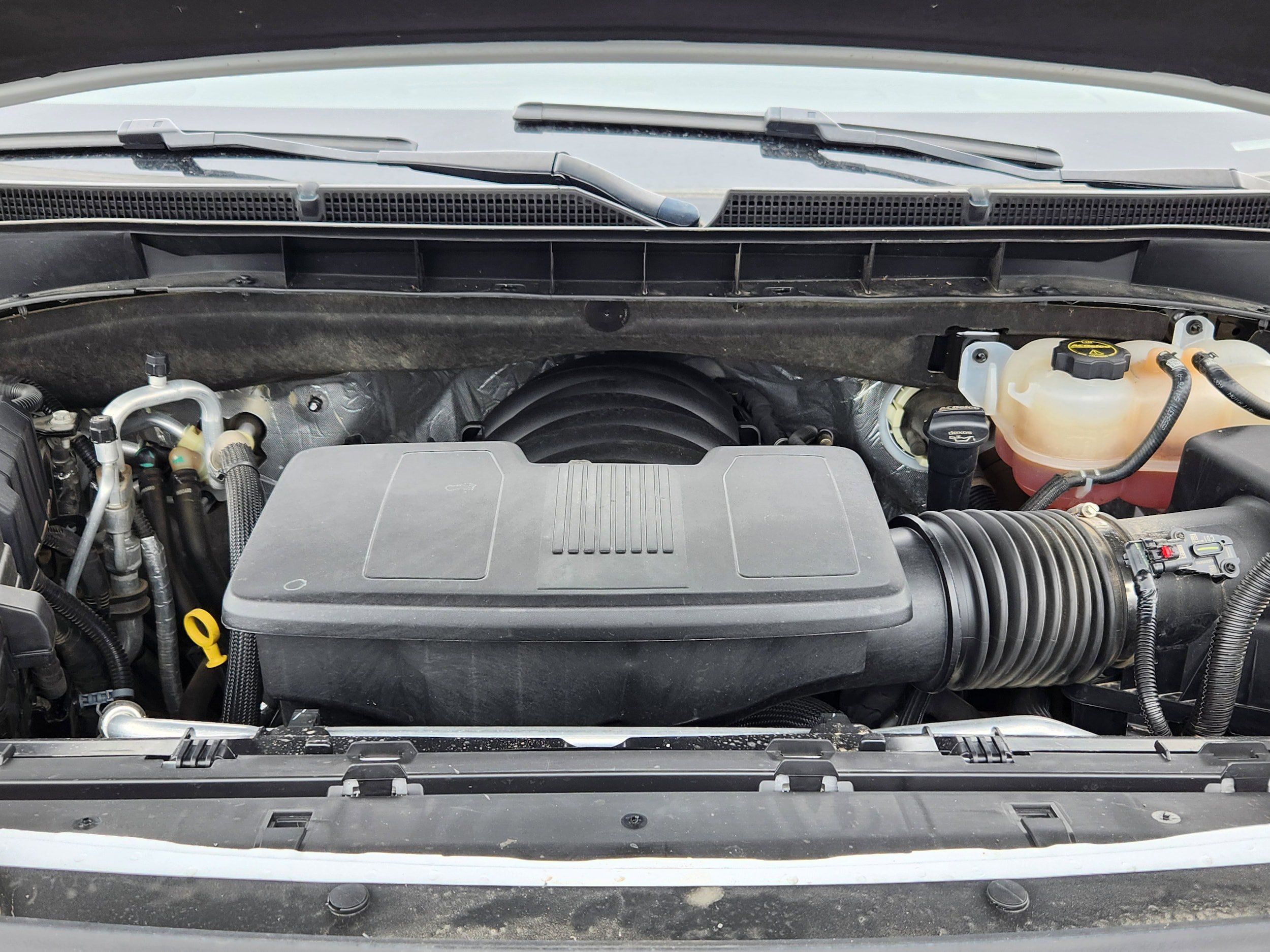 Used 2024 GMC Yukon SLT AWD/4WD image 14