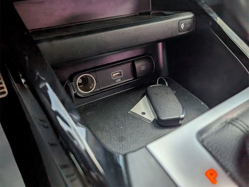 Used 2023 Kia Forte GT-Line w/ GT-Line Premium Package image 17