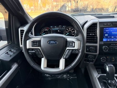 Used 2020 Ford F150 Lariat image 34
