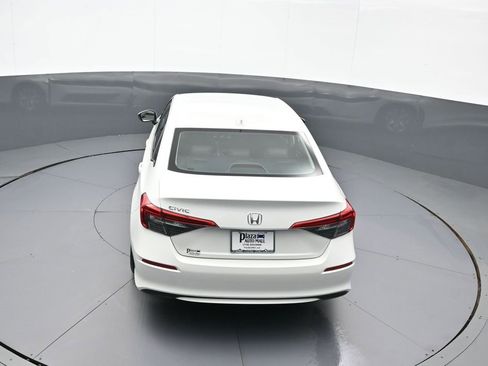 Used 2023 Honda Civic LX image 38