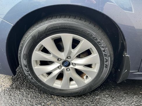 Used 2015 Subaru Legacy 2.5i Premium w/ Moonroof Package image 15