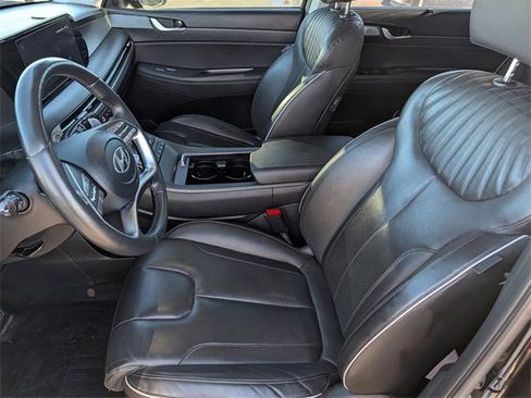 Used 2023 Hyundai Palisade Limited image 10