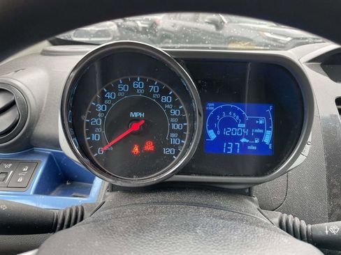 Used 2013 Chevrolet Spark LS image 33