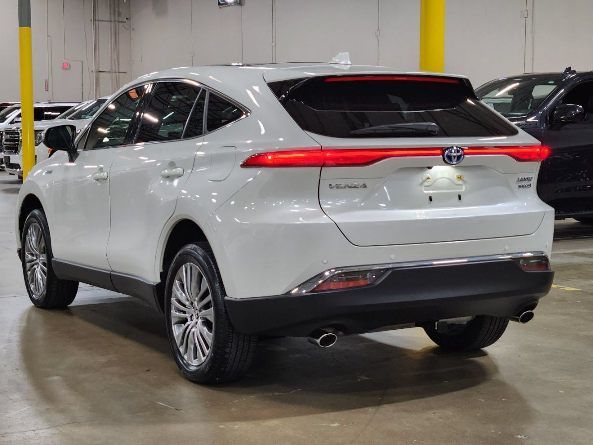 Used 2021 Toyota Venza Limited w/ Advanced Technology Package AWD/4WD image 11