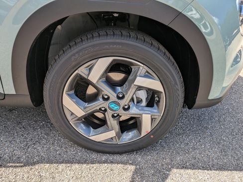 New 2026 Hyundai Venue SEL image 11