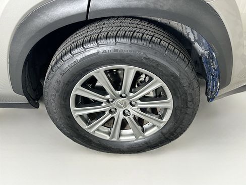 Used 2016 Lexus NX 200t FWD image 11