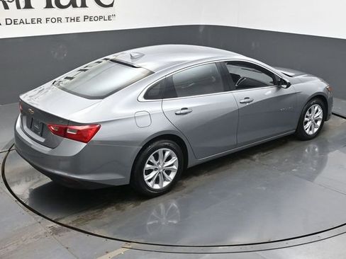 Used 2024 Chevrolet Malibu LT image 38