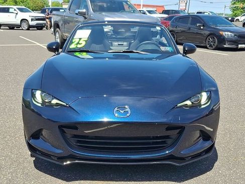 Used 2025 MAZDA MX-5 Miata Club w/ Weather Package RWD image 2