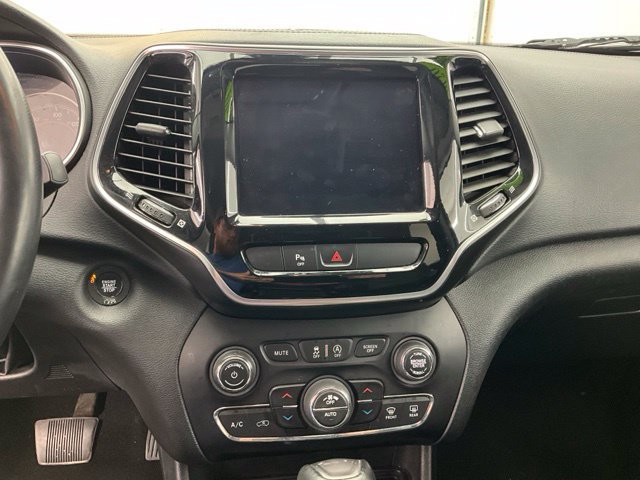 Used 2020 Jeep Cherokee Limited AWD/4WD image 10