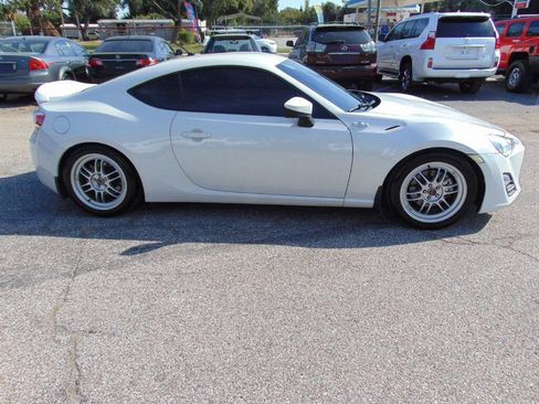 Used 2014 Scion FR-S image 11
