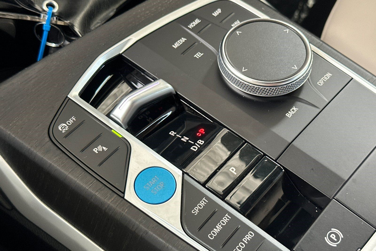 Used 2024 BMW i4 eDrive35 w/ Premium Package RWD image 27