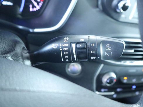 Used 2020 Hyundai Santa Fe SEL FWD image 24