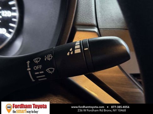 Used 2024 Nissan Altima 2.5 SV FWD image 21