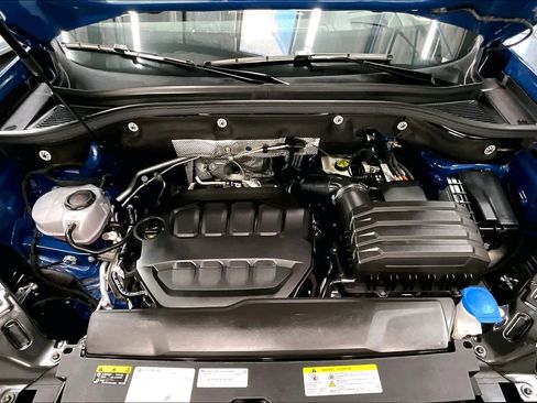 Used 2025 Volkswagen Atlas SEL Premium R-Line image 12