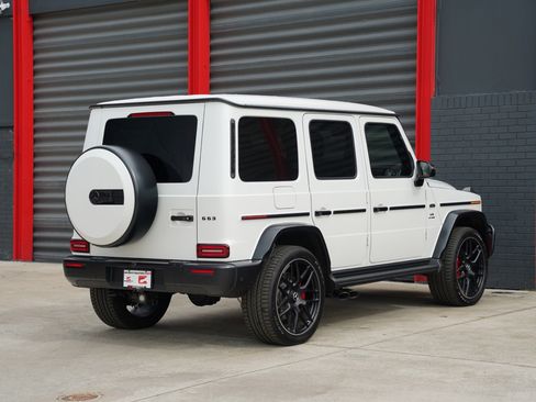 Used 2025 Mercedes-Benz G 63 AMG 4MATIC image 7