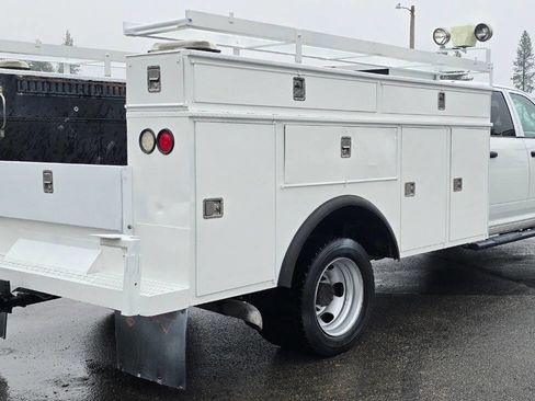 Used 2012 RAM 5500 4X4 4dr Crew Cab 197.1 in. WB w/ ST Decor Group image 6