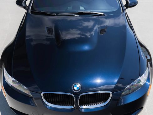 Used 2010 BMW M3 Convertible RWD image 27