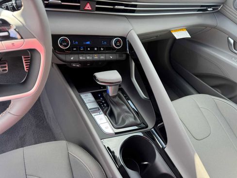 New 2026 Hyundai Elantra SEL Sport Premium FWD image 19