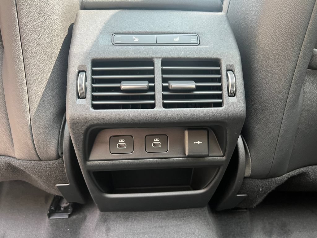 New 2025 Land Rover Discovery Sport S AWD/4WD image 25