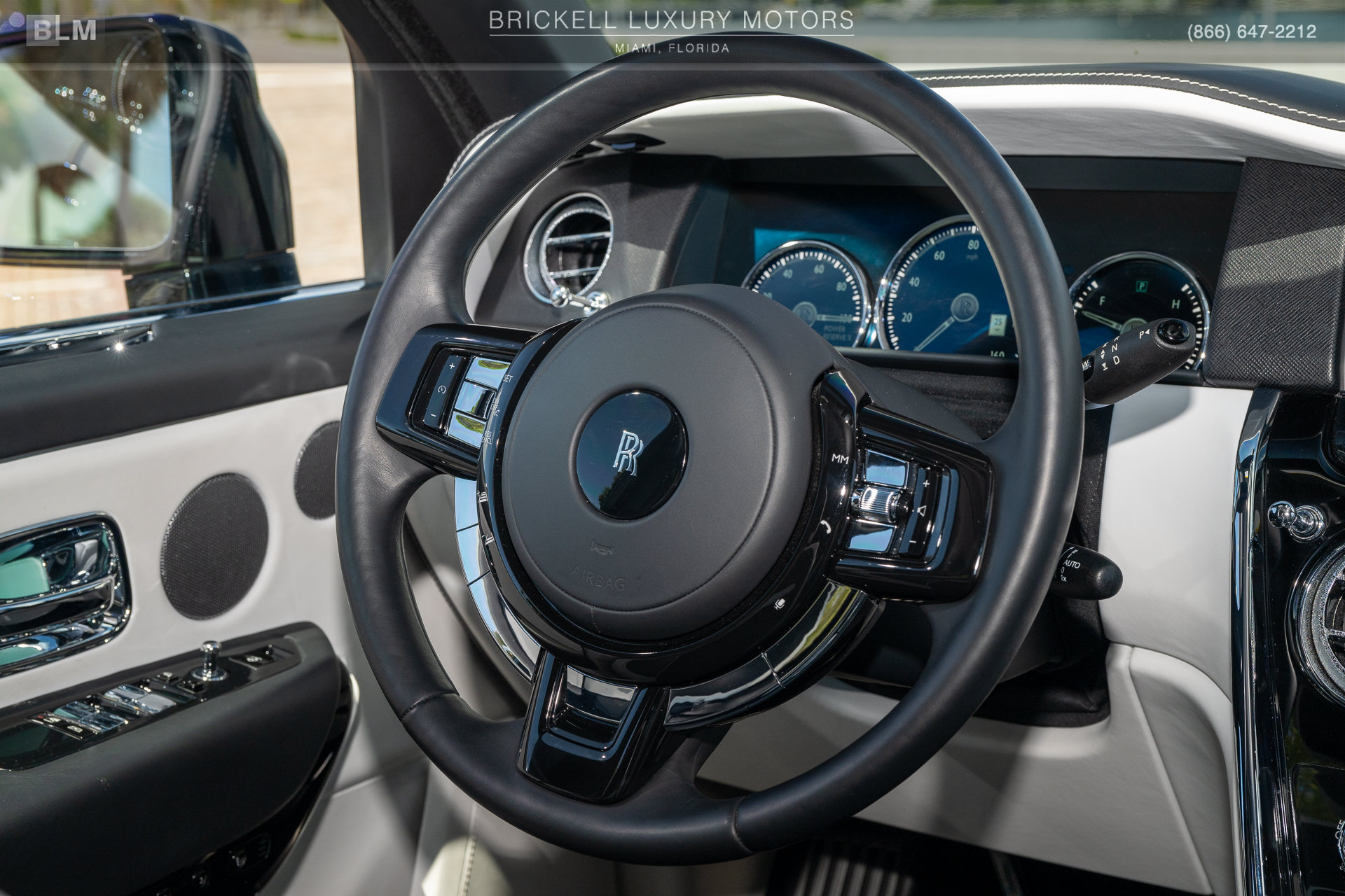 Used 2022 Rolls-Royce Cullinan AWD/4WD image 32