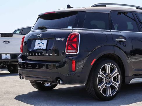 Used 2024 MINI Cooper Countryman S FWD image 9