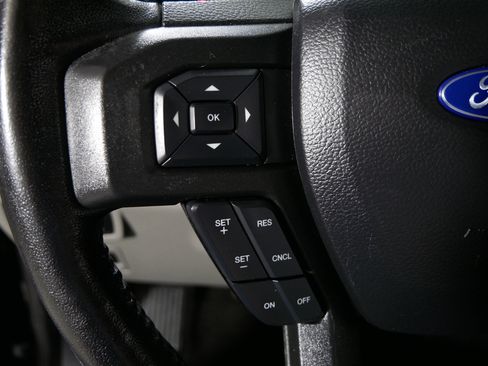 Used 2020 Ford F150 XLT w/ Equipment Group 302A Luxury AWD/4WD image 27