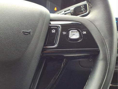 Used 2024 Lincoln Corsair AWD w/ Equipment Group 101A image 16