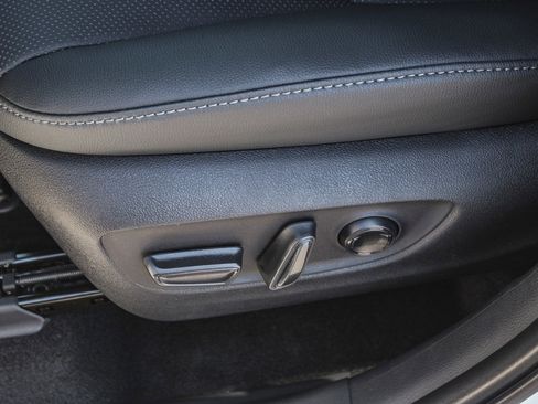 New 2026 Toyota Grand Highlander Limited image 24