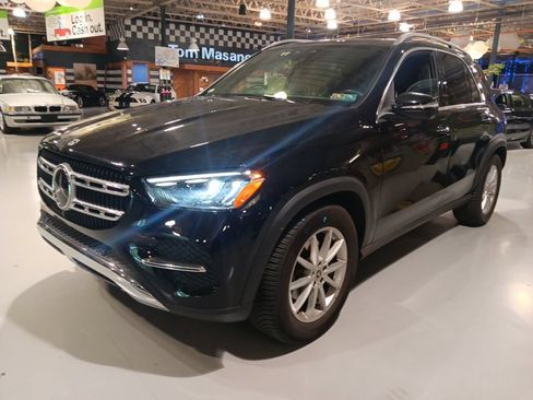 Used 2025 Mercedes-Benz GLE 350 4MATIC image 1