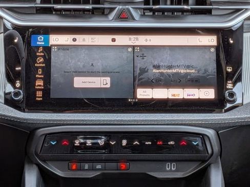 New 2026 Jeep Cherokee Laredo image 16